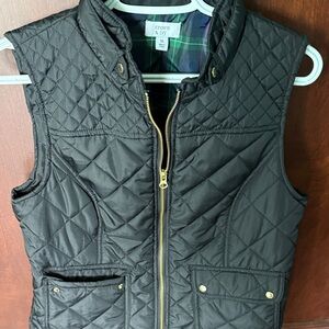 Crown & Ivy Black Quilted Vest with Gold Accents